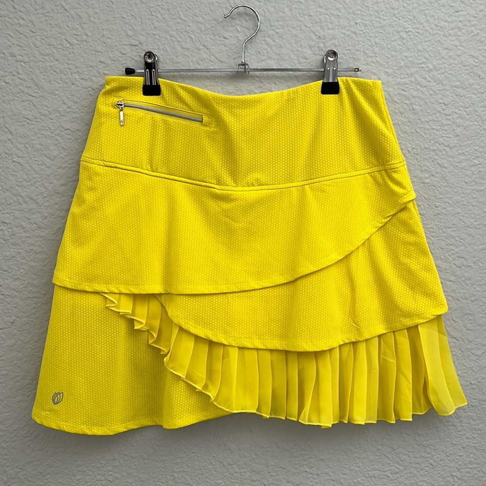 GGBLUE woman’s golf skort- Size Medium